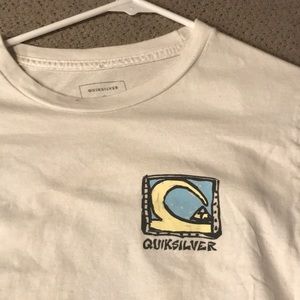 Quick silver t shirt